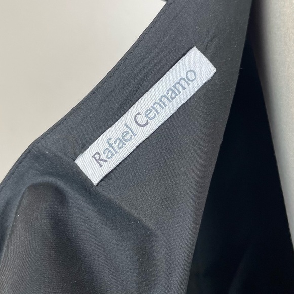 RAFAEL CENNAMO 100% Silk One Shoulder Blk top SZ 6. Couture, High Fashion Item. - Picture 8 of 13